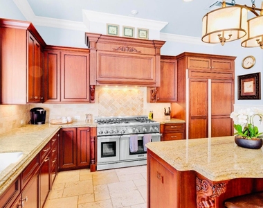 111 Beachwalk Lane - Photo Thumbnail 15
