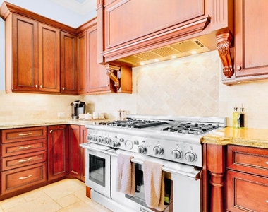 111 Beachwalk Lane - Photo Thumbnail 16