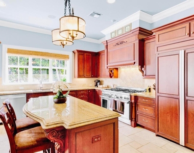 111 Beachwalk Lane - Photo Thumbnail 18