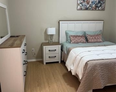 1013 Bruni Court - Photo Thumbnail 10