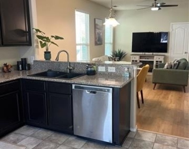 1013 Bruni Court - Photo Thumbnail 18