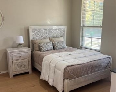 1013 Bruni Court - Photo Thumbnail 3