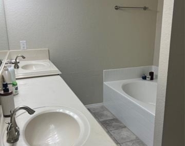 1013 Bruni Court - Photo Thumbnail 11