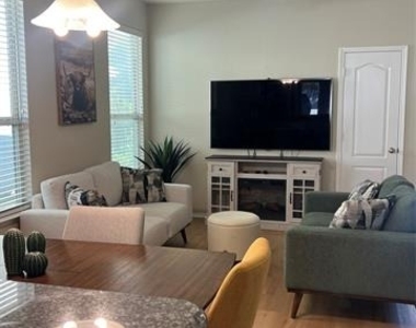 1013 Bruni Court - Photo Thumbnail 15