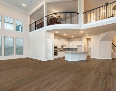 10507 Halley Lane - Photo Thumbnail 14