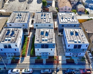 1427 S New Hampshire Avenue - Photo Thumbnail 20