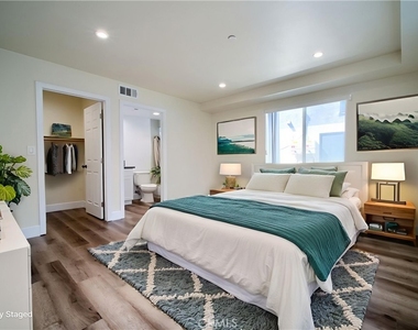 1427 S New Hampshire Avenue - Photo Thumbnail 11