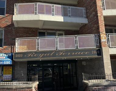 2020 Grand Concourse - Photo Thumbnail 15