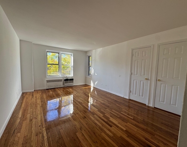 2020 Grand Concourse - Photo Thumbnail 1