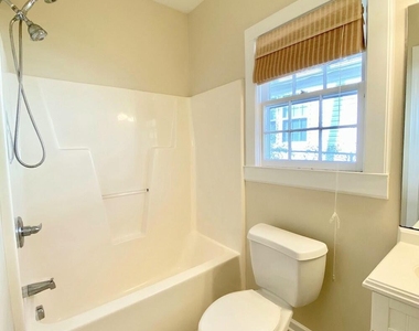 1201 Berkeley Street - Photo Thumbnail 28
