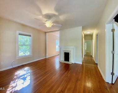 1201 Berkeley Street - Photo Thumbnail 5