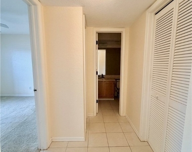 9580 Victoria Lane Lane - Photo Thumbnail 17