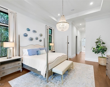 3200 Crayton Road - Photo Thumbnail 12