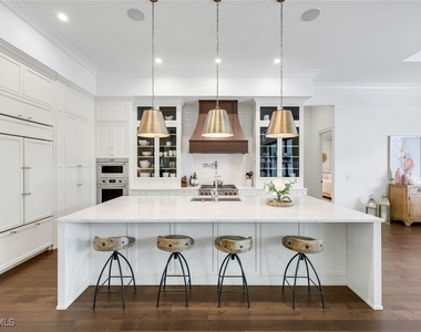 3200 Crayton Road - Photo Thumbnail 9