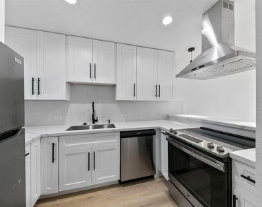 1514 Wirt Road - Photo Thumbnail 5