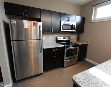 1856 N Willington Street - Photo Thumbnail 2