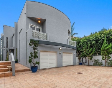 11834 Pacific Coast Highway - Photo Thumbnail 32