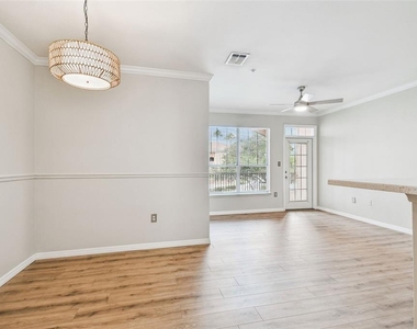 5000 Culbreath Key Way - Photo Thumbnail 12