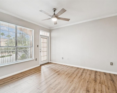 5000 Culbreath Key Way - Photo Thumbnail 14