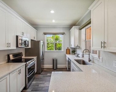 5000 Culbreath Key Way - Photo Thumbnail 44