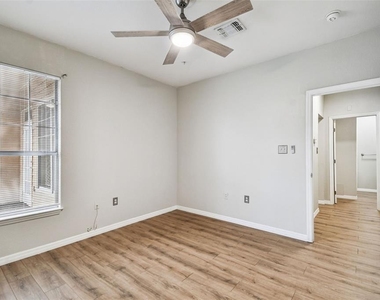 5000 Culbreath Key Way - Photo Thumbnail 19