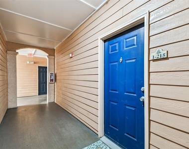 5000 Culbreath Key Way - Photo Thumbnail 5