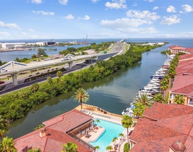 5000 Culbreath Key Way - Photo Thumbnail 27