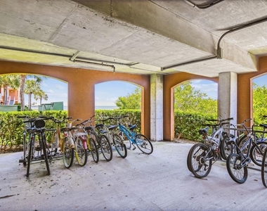 5000 Culbreath Key Way - Photo Thumbnail 40