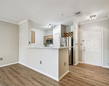 5000 Culbreath Key Way - Photo Thumbnail 7