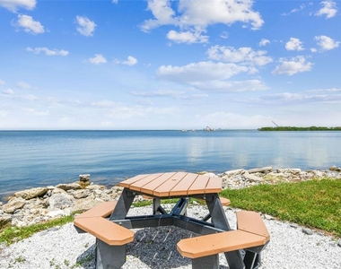 5000 Culbreath Key Way - Photo Thumbnail 54