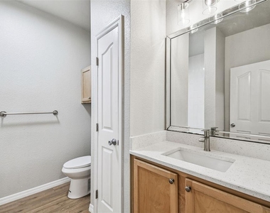 5000 Culbreath Key Way - Photo Thumbnail 15