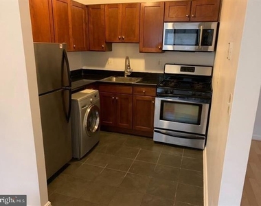 3107 Naylor Road Se - Photo Thumbnail 4