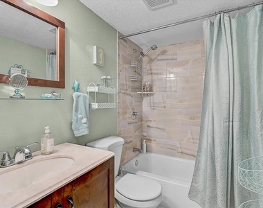 93 Boundary Boulevard - Photo Thumbnail 6