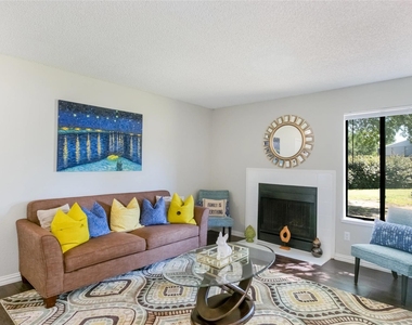 4600 West Pioneer Drive - Photo Thumbnail 3