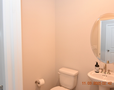 213 Collin Nicholas Drive - Photo Thumbnail 2