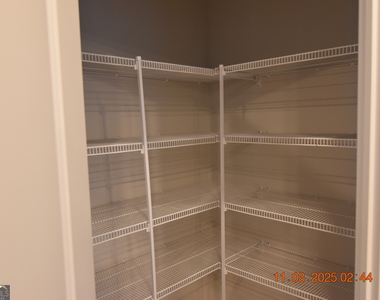 213 Collin Nicholas Drive - Photo Thumbnail 8