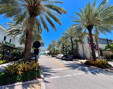 133 N Pompano Beach Boulevard - Photo Thumbnail 18