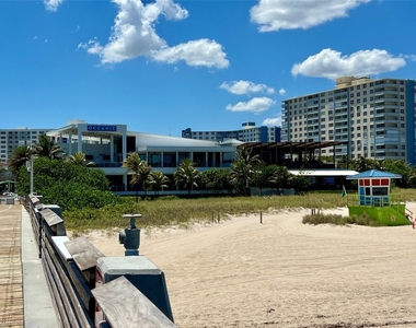 133 N Pompano Beach Boulevard - Photo Thumbnail 20