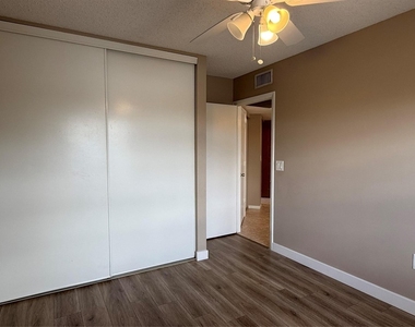 10790 Nw 14th Street - Photo Thumbnail 8
