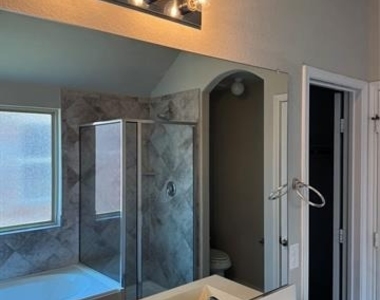 5856 Bindweed Street - Photo Thumbnail 12