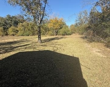 1711 W Groesbeck Street - Photo Thumbnail 3