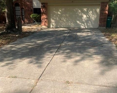 43 N Pathfinders Circle - Photo Thumbnail 1