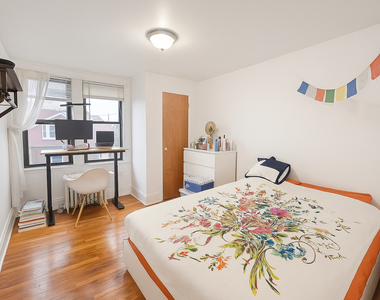 20-67 32nd Street - Photo Thumbnail 4