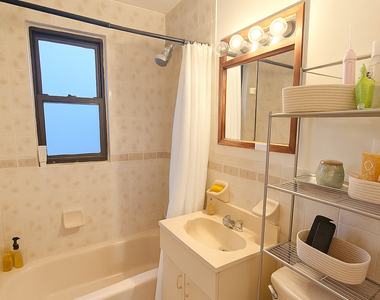 20-67 32nd Street - Photo Thumbnail 6