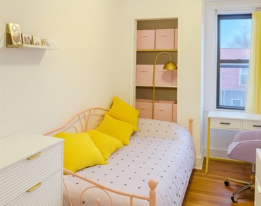 20-67 32nd Street - Photo Thumbnail 5