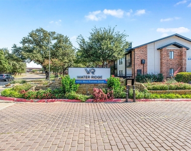 4600 West Pioneer Drive - Photo Thumbnail 32