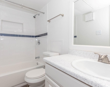 12335 Antoine Drive - Photo Thumbnail 30