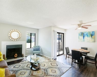 4600 West Pioneer Drive - Photo Thumbnail 3