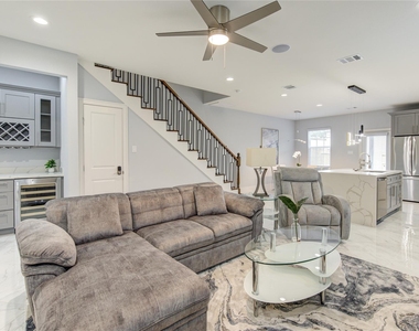 10021 Alfred Lane - Photo Thumbnail 11