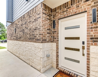10021 Alfred Lane - Photo Thumbnail 2